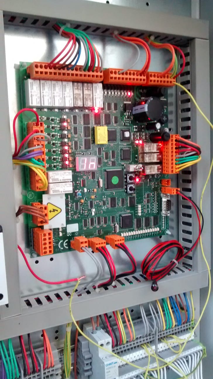 Celosía de ventilación fabricada en hojalatería