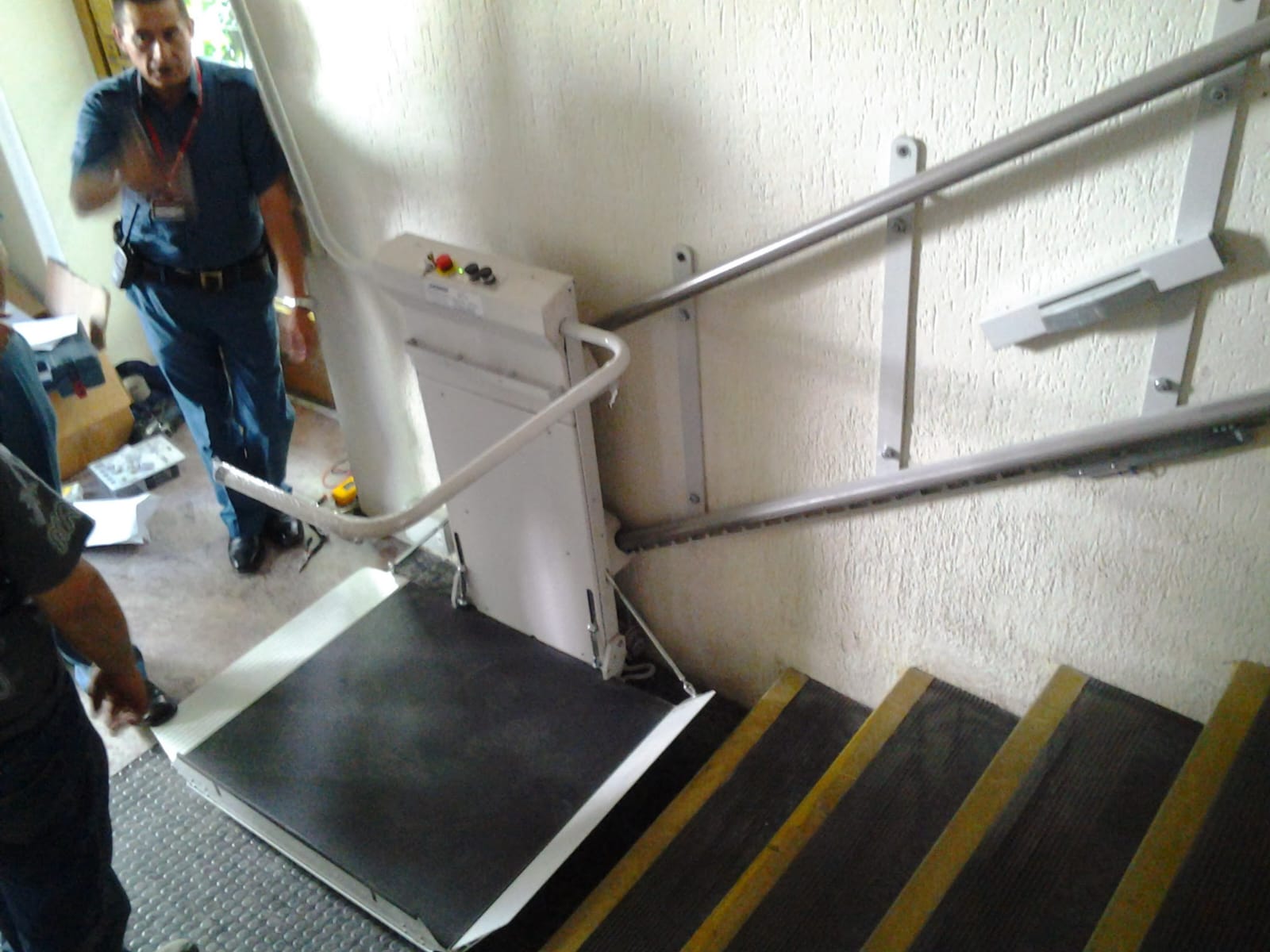 Tubo y ducto fabricado en hojalatería a medida